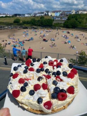 Coffee & Cake Bar - Ship Aberporth 6